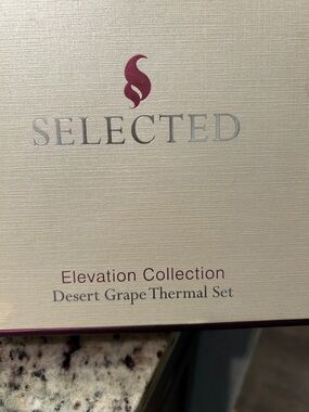 SELECTED Elevation Collection Desert Grape Thermal Set